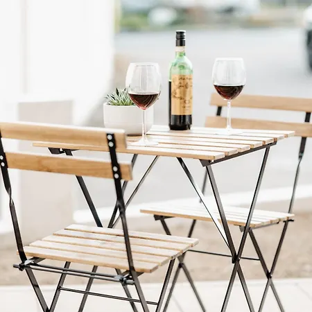 דירה Elegantes Mit Terrasse *